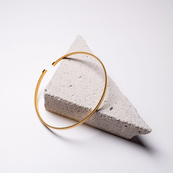 Γυναικείο κολιέ choker από ανοξείδωτο επιχρυσωμένο ατσάλι